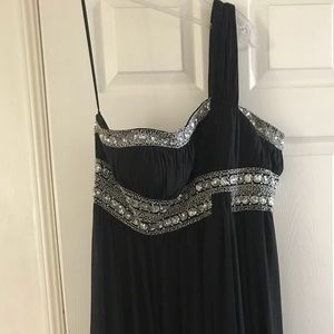 Mayqueen embellished chiffon prom dress